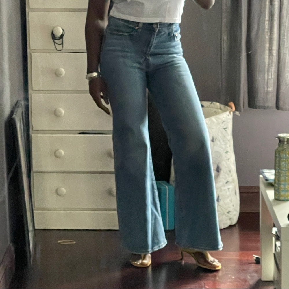 Light Wash Ribcage Bell Levi’s